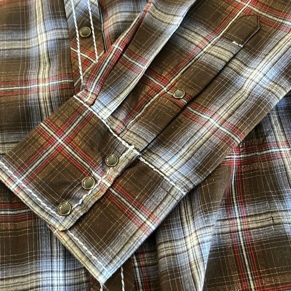ARIAT Fitted Plaid Cowboy Shirt - Picture 6 of 9